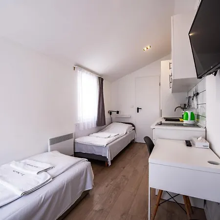 Chesscom Apartment *